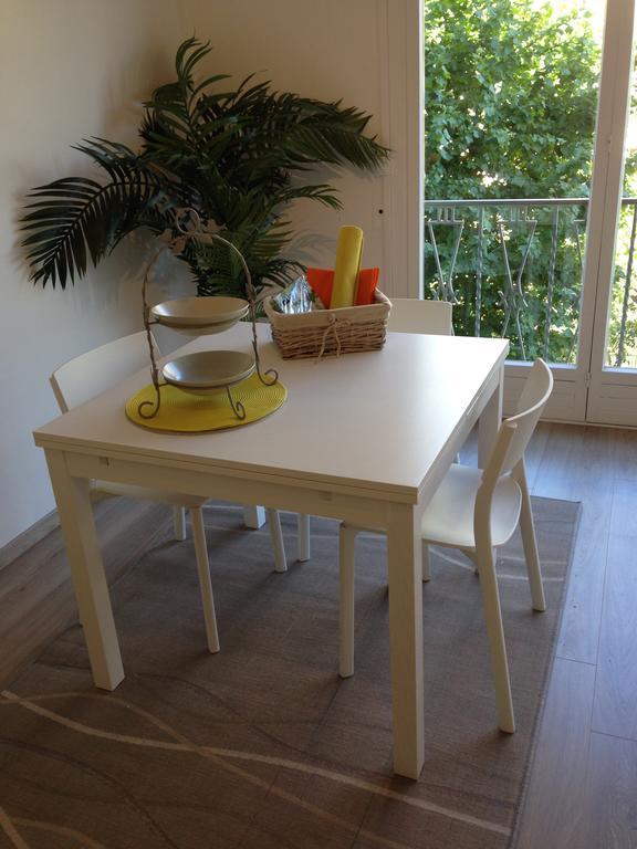 Bel Appartement De Gill Centre Ville Ницца Экстерьер фото